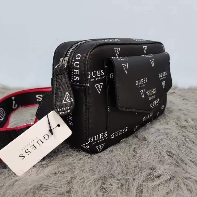 Guess bag with thick outlet strap