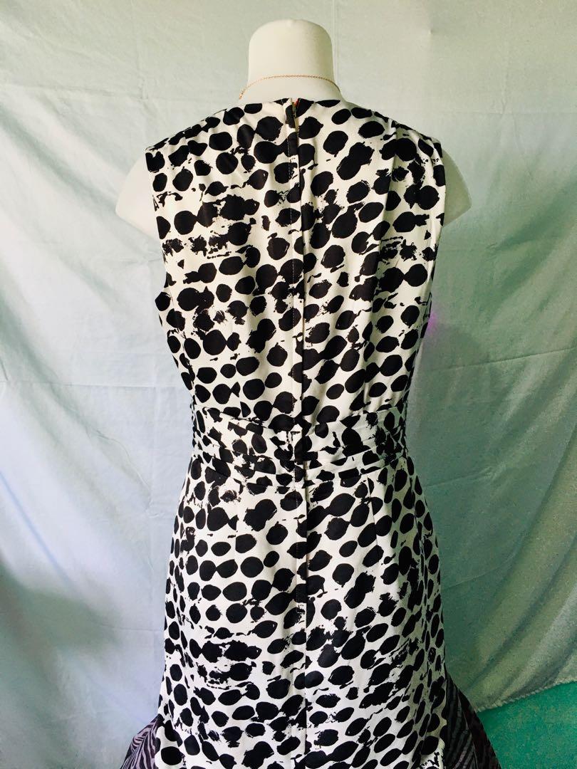 H&M Dress Medium to Large 10/10 condition (Category: Dresses) located in Naguilian. Submitted by charm0228 (Listing ID 1113366426, Image 3). Description: .