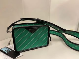 （分類：）位於 。 由 williehkhk 提交（商品編號 1113426280，圖片 1）。簡介： 。