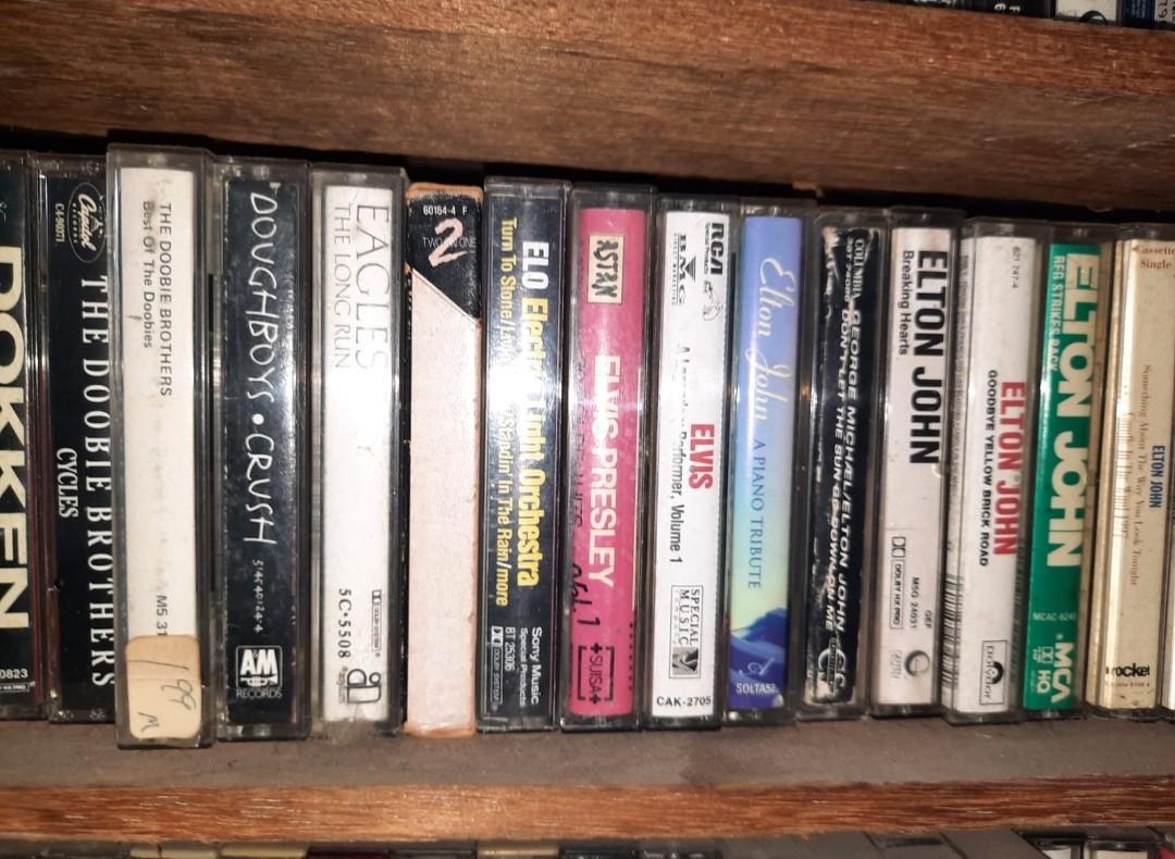 Kaset doobie brothers doughboys crush eagles elo electric light