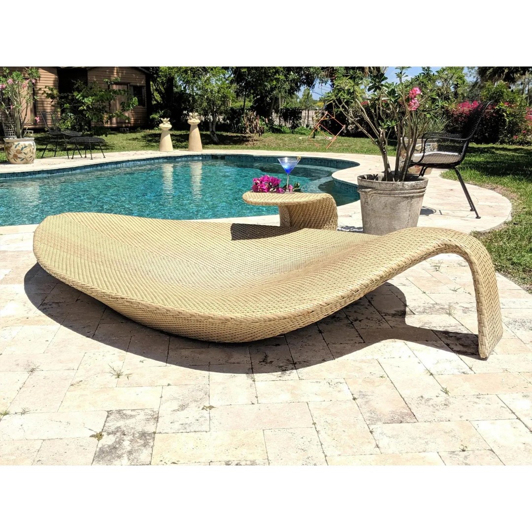 Dedon leaf on sale lounger