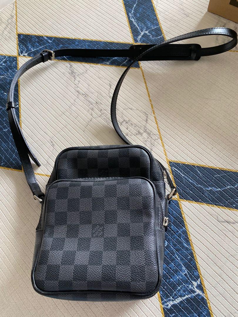 LOUIS VUITTON Damier Graphite 3D e Sling Bag Navy Black