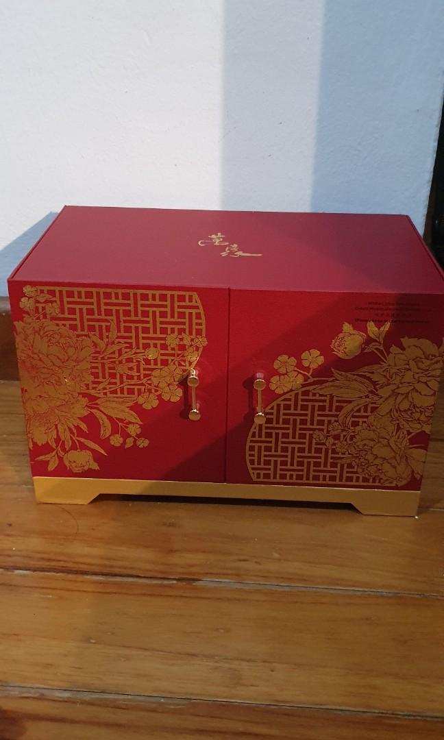 Marriott hotel mooncakes, Food & Drinks, Other Food & Drinks on Carousell