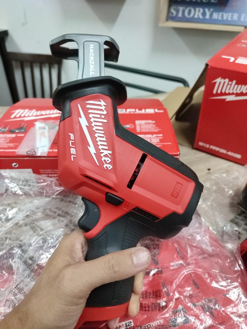 Milwaukee M12 CHZ