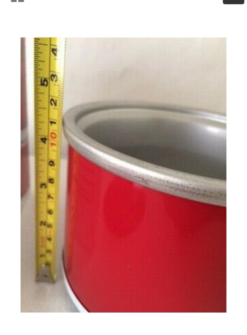 Mini Crock (Category: Cookware & Accessories) located in Quezon City. Submitted by cherry018 (Listing ID 1113517565, Image 2). Description: mini crock cooker All purpose cooker 110 volts . no more box . ceramic ware can be use for samyup ( heating cheese) rice cooker ( solo) warmer hot chocolate melting very light.