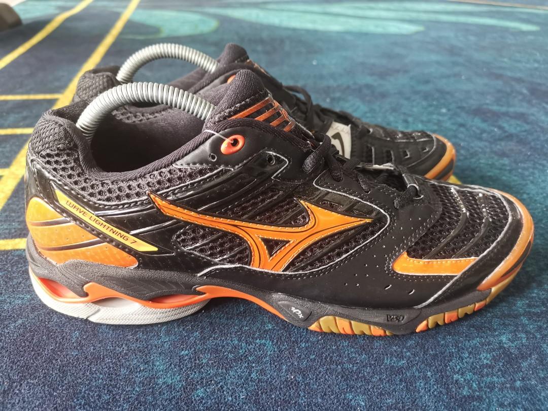 Mizuno wave clearance lightning 7 yellow