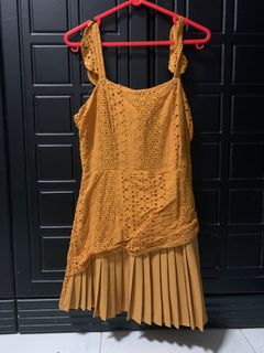 (Category: ) located in . Submitted by prettyflorals (Listing ID 1113498320, Image 1). Description: .