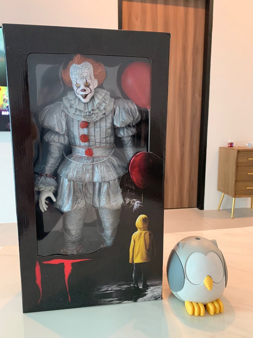 Neca pennywise 18 inch best sale