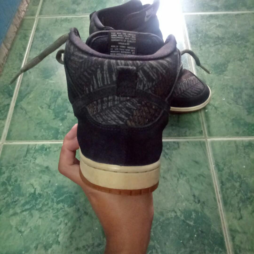 nike sb dunk high rainforest