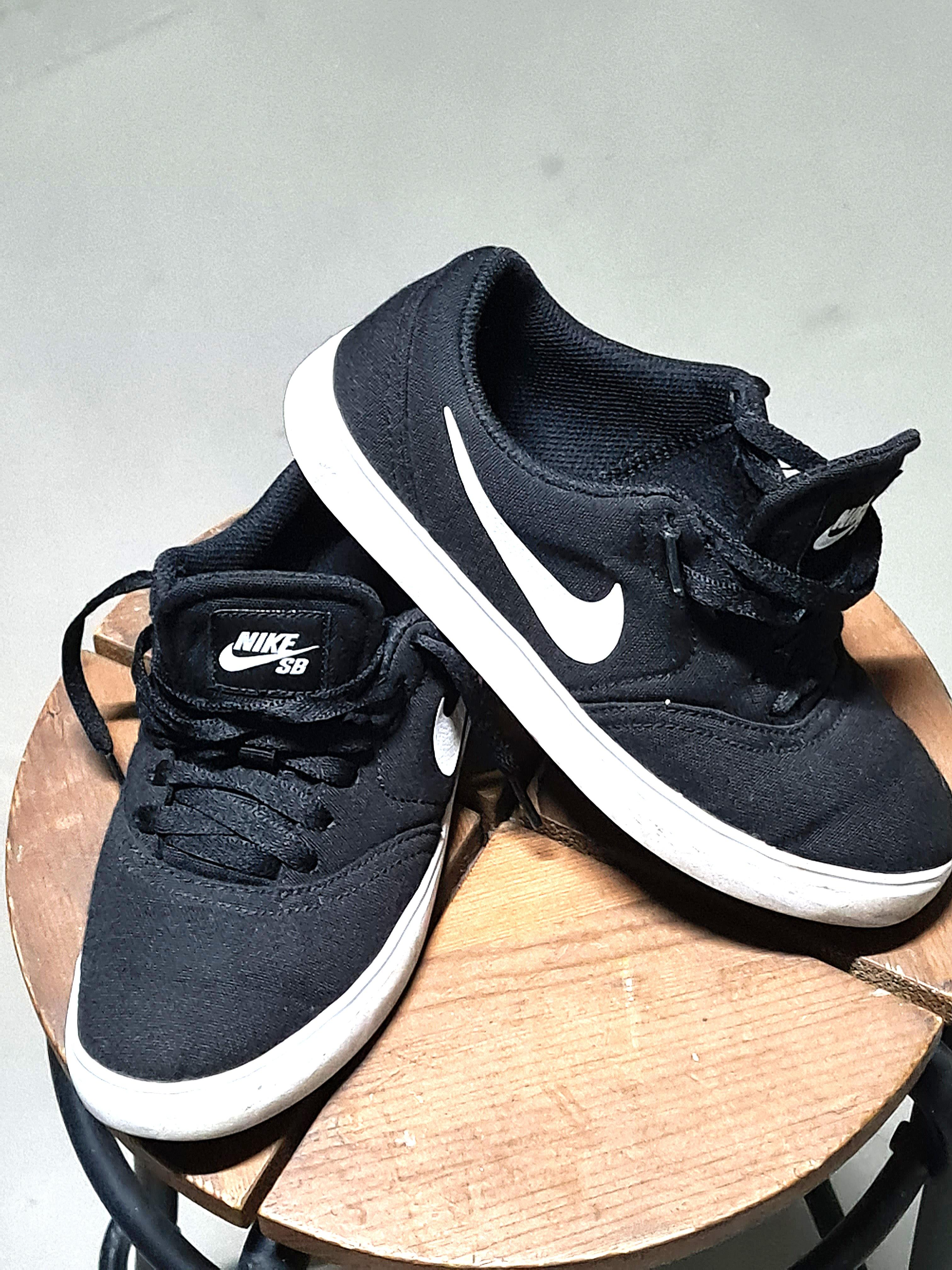 Nike sb kids top