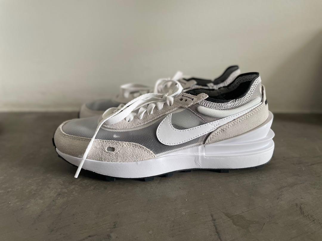 nike waffle one summit white black & orange