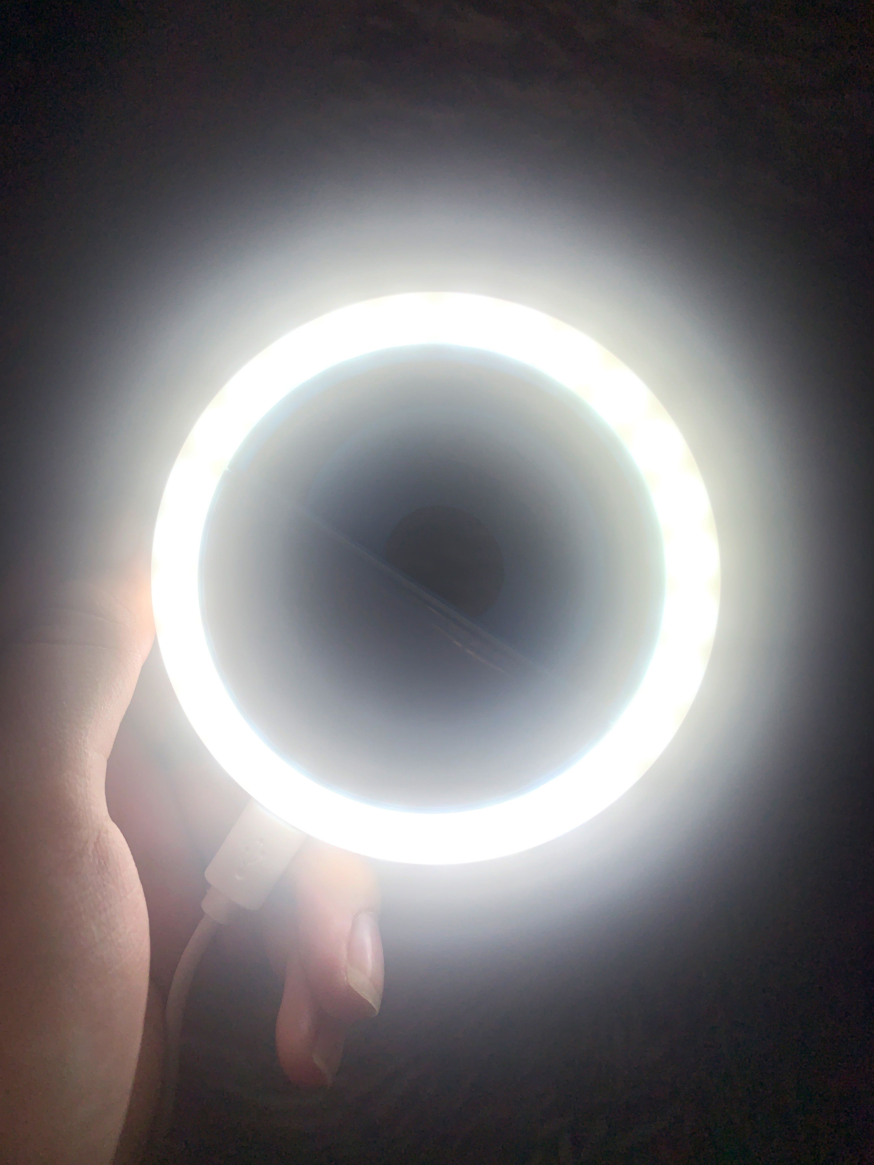 Portable clip on ring light, Computers & Tech, Parts & Accessories