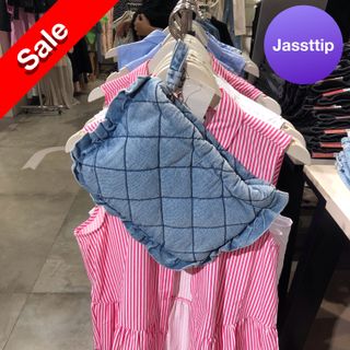 (Kategori: ) berada di . Dikirim oleh jassttip (ID iklan 1113237481, Gambar 1). Deskripsi: .