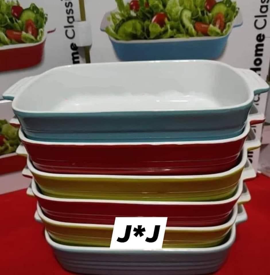 *Royal Dine* California baking dish (Category: Food Organization & Storage) located in Manila. Submitted by saguittarian06 (Listing ID 1113470161, Image 2). Description: Restock!!! Each 400 6pcs 1950 *Royal Dine* California baking dish 1.5 litters rectagular baking dish May hawakan n sya Microwave and oven safe.