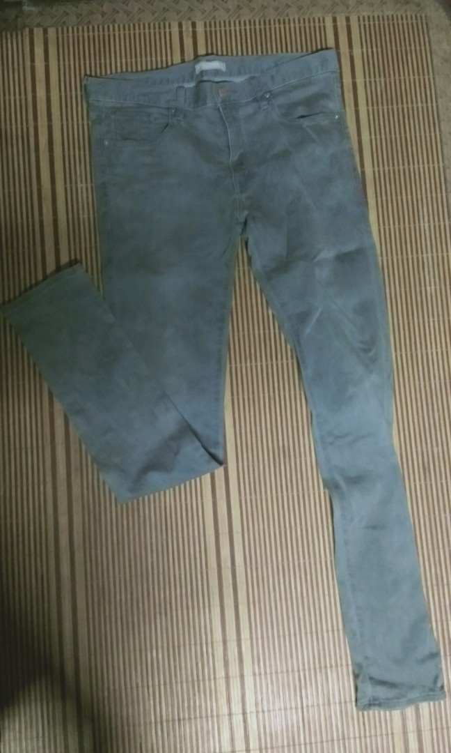 Seluar Jeans Uniqlo, Men's Fashion 