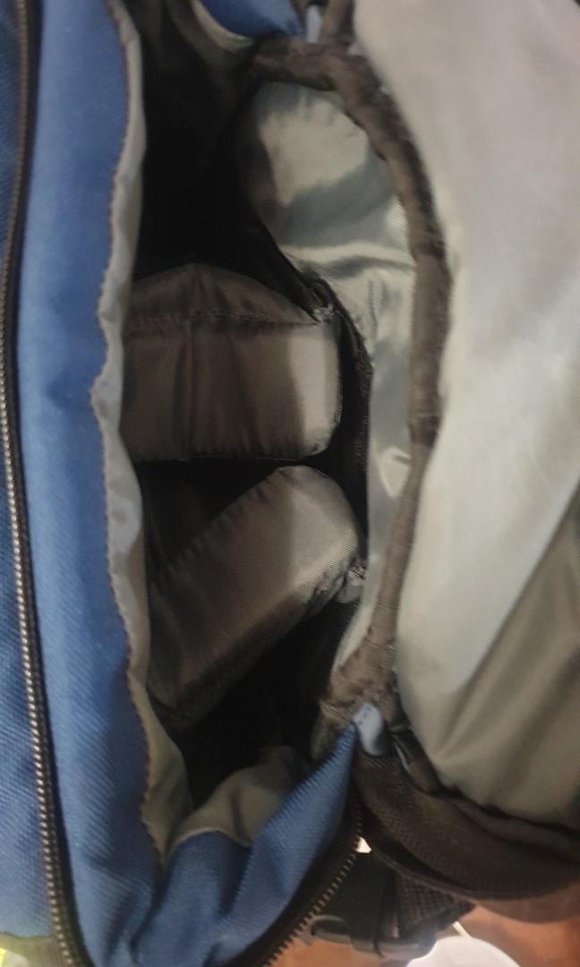 Tamrac Velocity 7x Camera Bag (Category: Camera Bags & Carriers) located in Makati City. Submitted by bigdaddy21 (Listing ID 1113435301, Image 3). Description: used a few times good condition decluttering shipping c/o buyer https://www.bhphotovideo.com/c/product/488193-REG/Tamrac_576704_5767_Velocity_7x_Sling.html.
