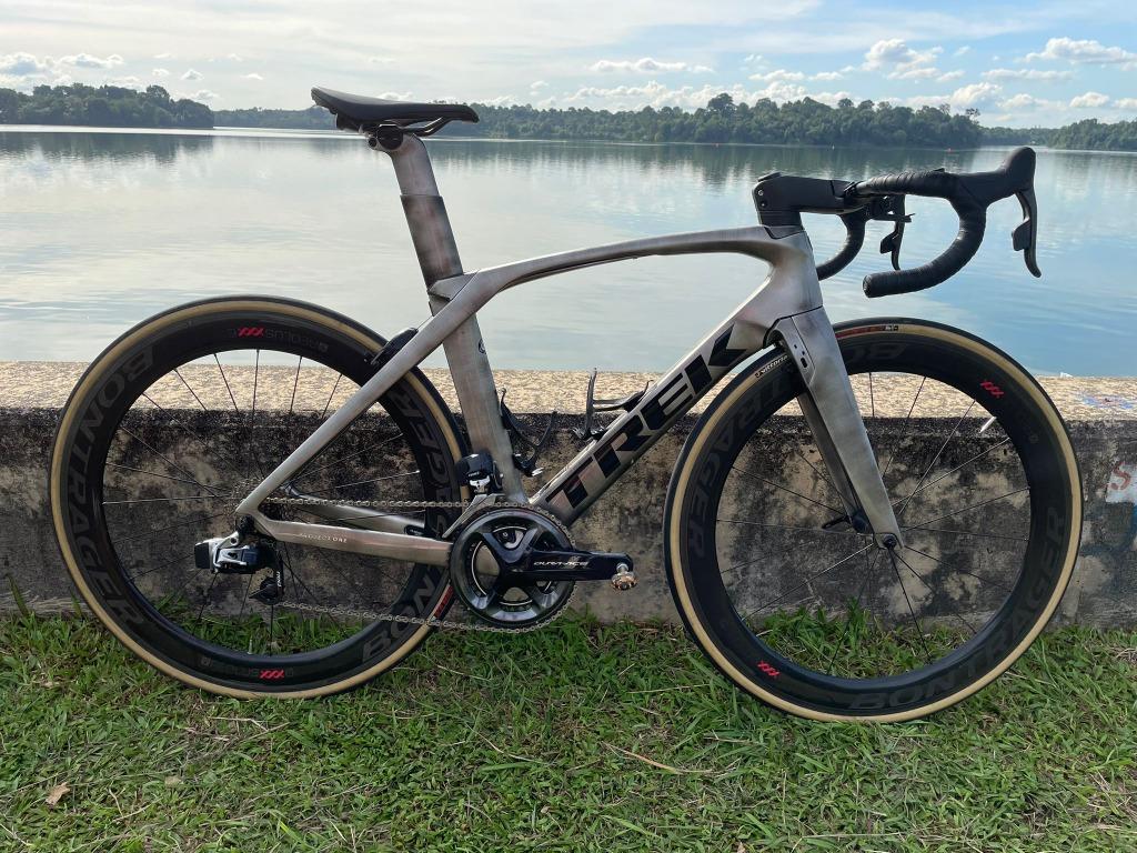 Trek 2024 madone 54