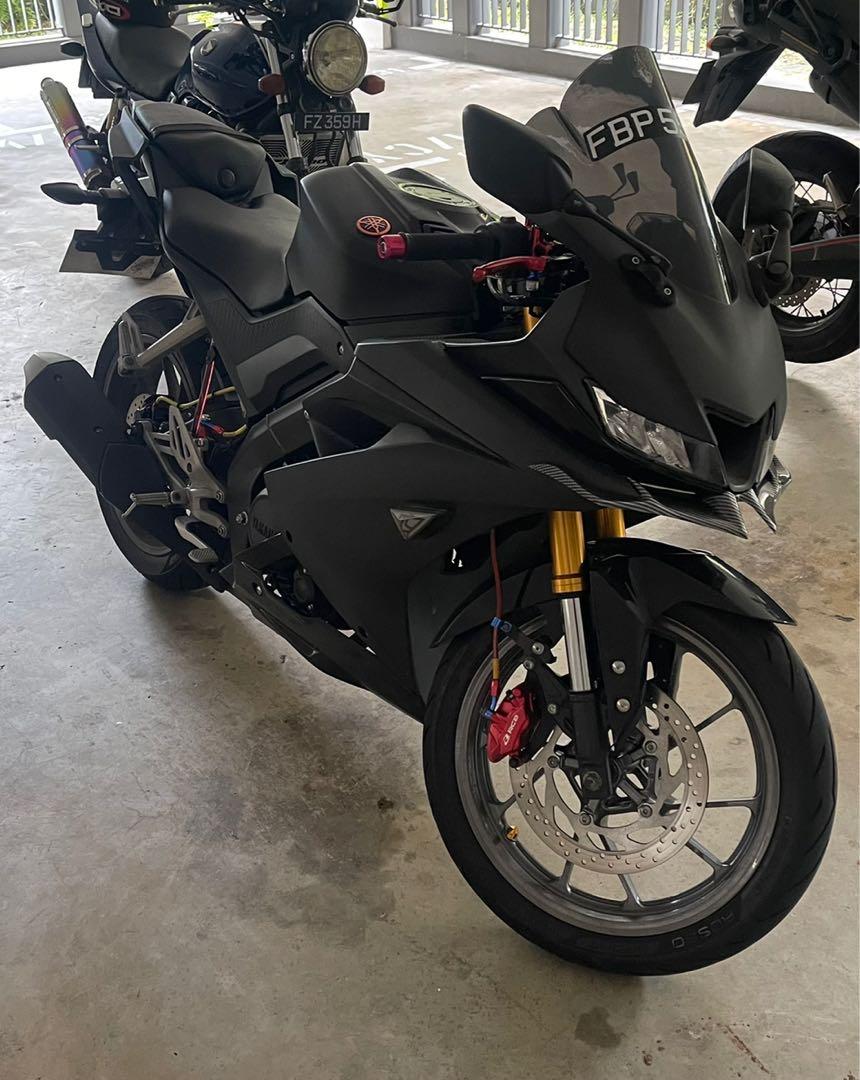 R15 shop matt black
