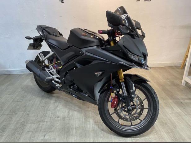 R15 online matt black