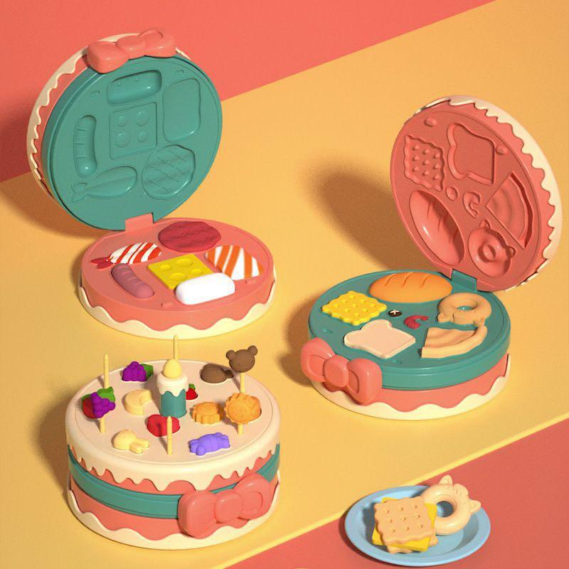 3-Layer Cake Dough Machine (Category: Bakeware) located in Quezon City. Submitted by tanyachoa (Listing ID 1113654087, Image 1). Description: .