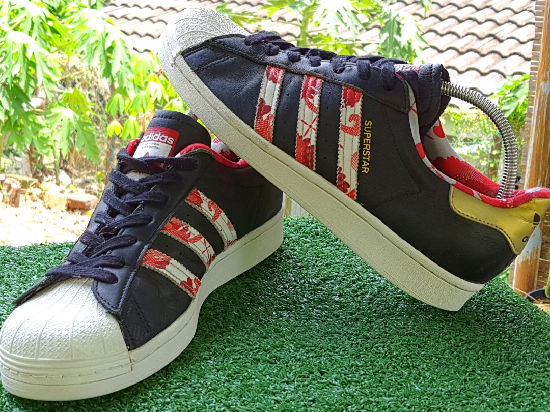 Adidas originals mens chinese new year superstar ii gold/black discount