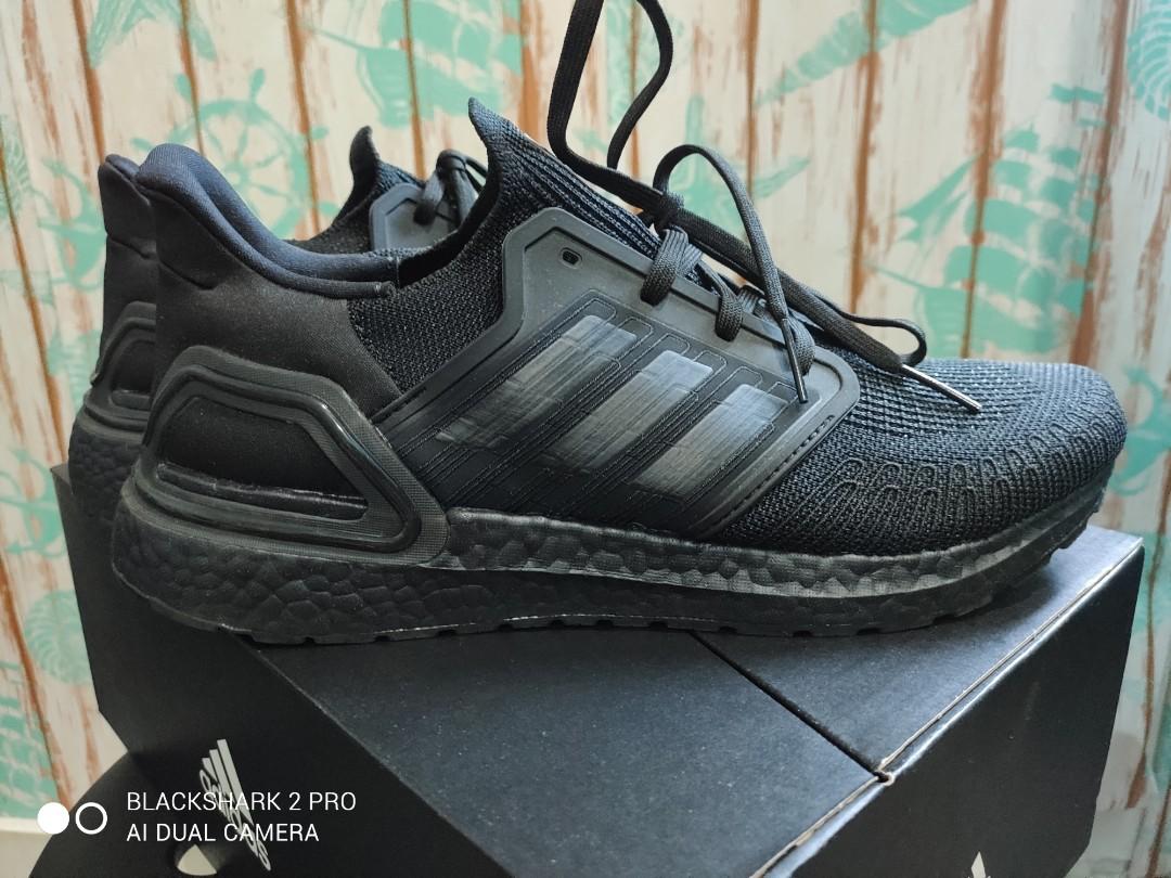 Adidas ULTRABOOST 20 size 11.5uk 12us Color Triple Black
