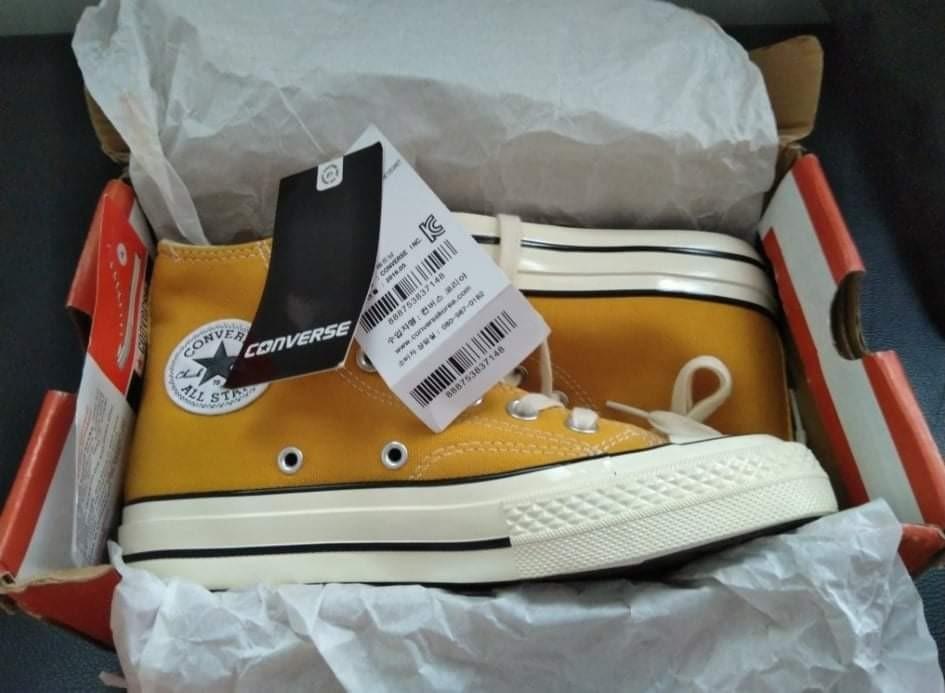 Converse store 1970 mustard