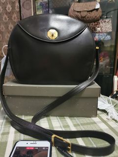 (Category: ) located in . Submitted by memj_closet (Listing ID 1113692624, Image 1). Description: .