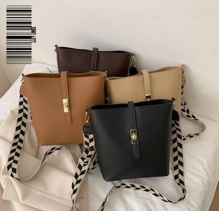 (Category: ) located in . Submitted by baglabel (Listing ID 1113576853, Image 1). Description: .