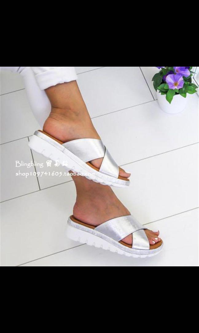 Casual slippers 2025