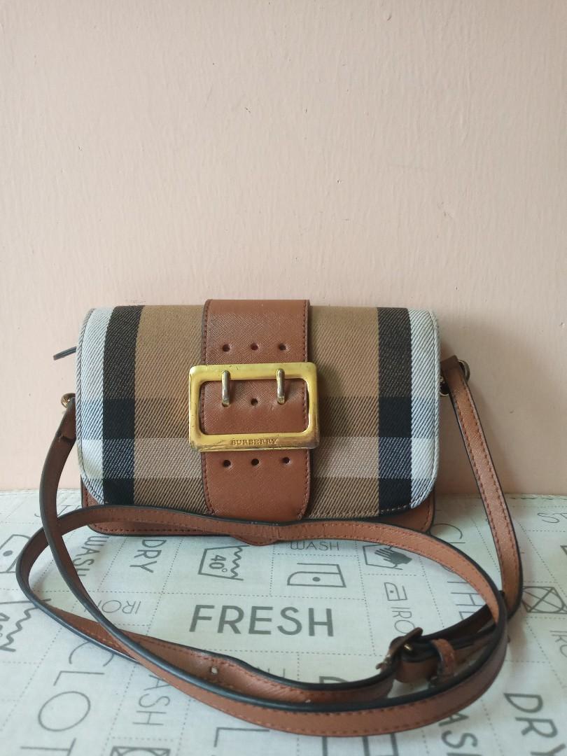 Burberry Small Sling Handbag, Women's Fashion, Bags & Wallets, Tote Bags on  Carousell