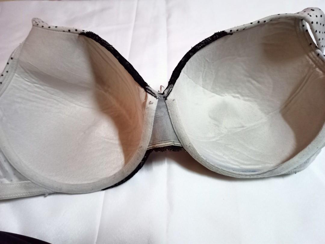 Cacique Bra 40F, Women's Fashion, New Undergarments & Loungewear on  Carousell