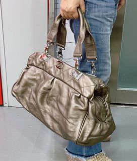 （分類：）位於 。 由 bernicechanapple 提交（商品編號 1113689823，圖片 1）。簡介： 。