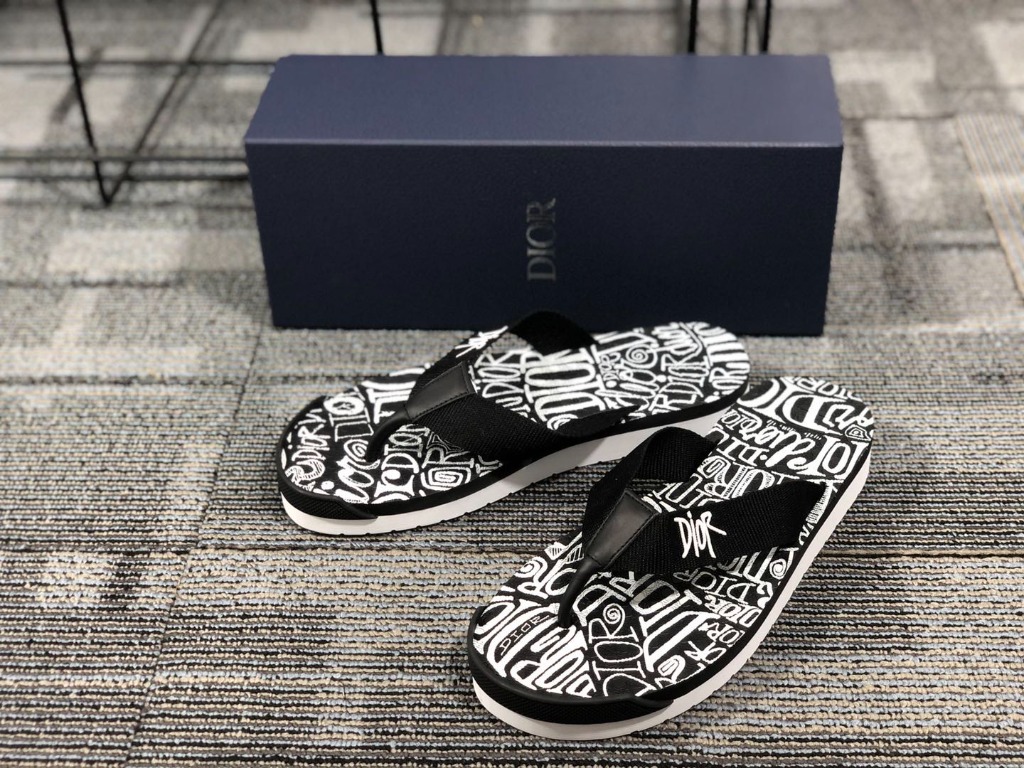 Stussy flip flops new arrivals