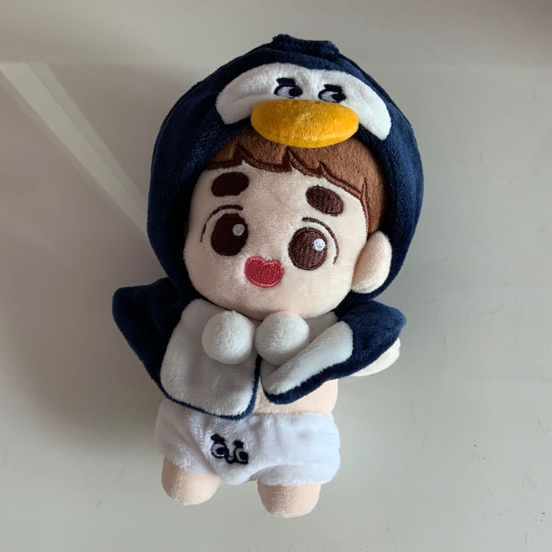Kyungsoo penguin doll top
