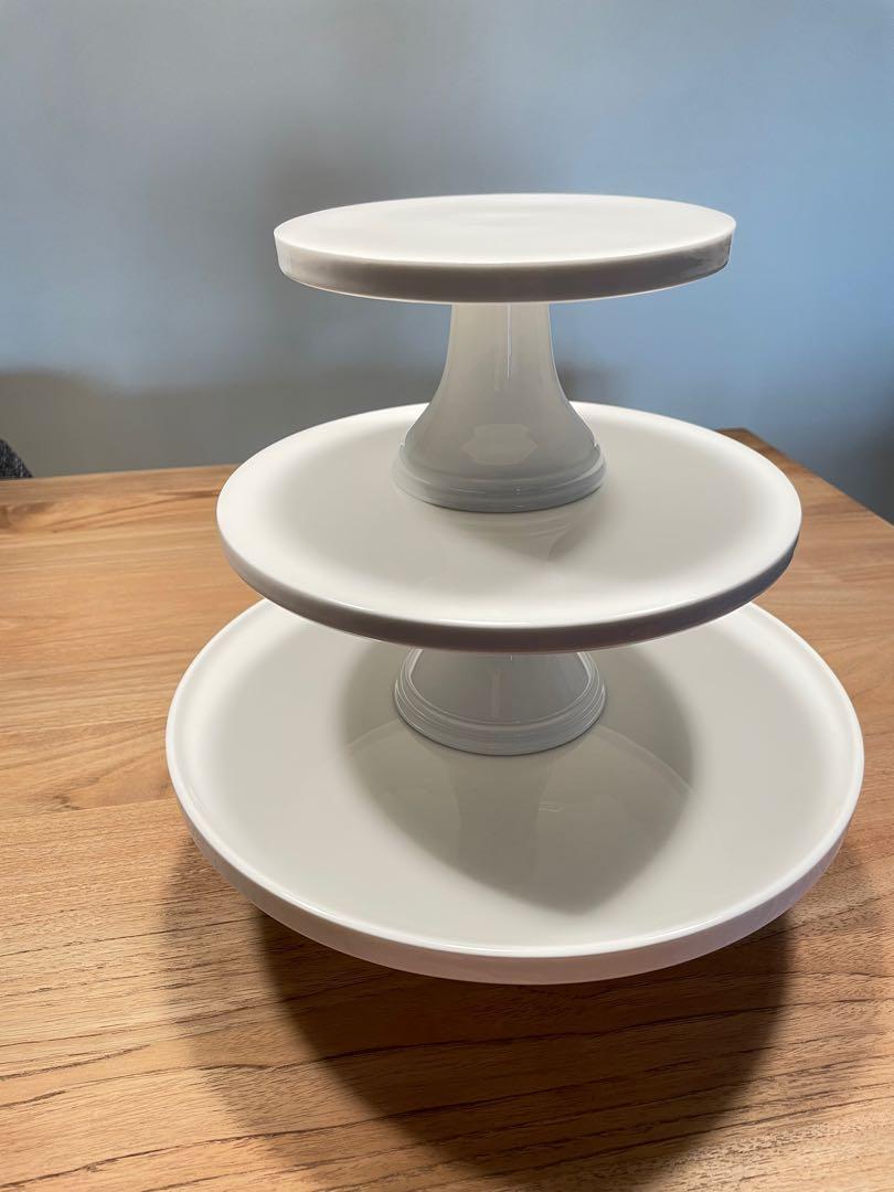 Donna Hay cake stand