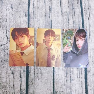 （分類：）位於 。 由 btsyolospath 提交（商品編號 1113650989，圖片 1）。簡介： 。