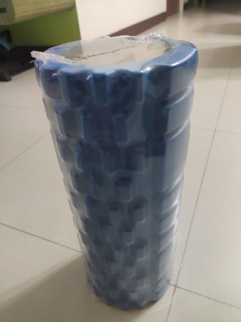 Exerciser roller (Category: Toning & Stretching Accessories) located in Singapore. Submitted by oddhawk.ce208d (Listing ID 1113635953, Image 1). Description: bought n nvr used before, is unopened.