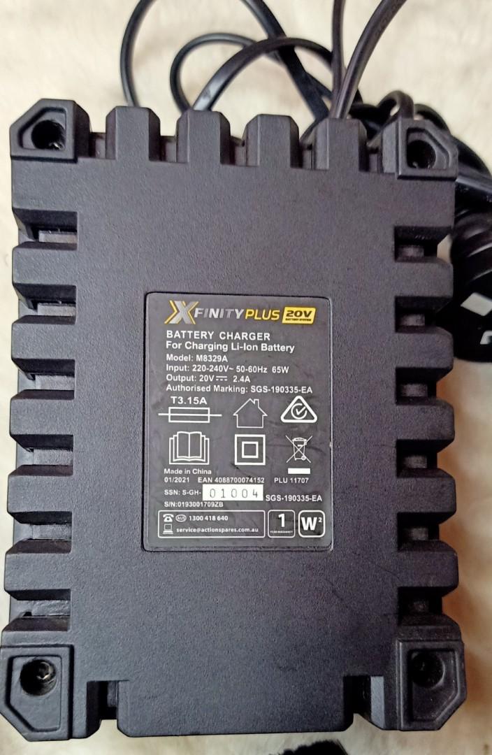 Ferrex Heavy Duty Cordless Stick Vacuum Cleaner 20V Liion complete