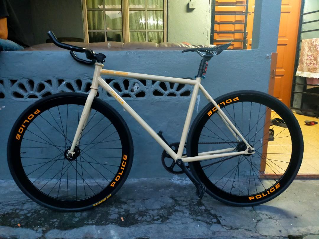 Fixie 28 2025