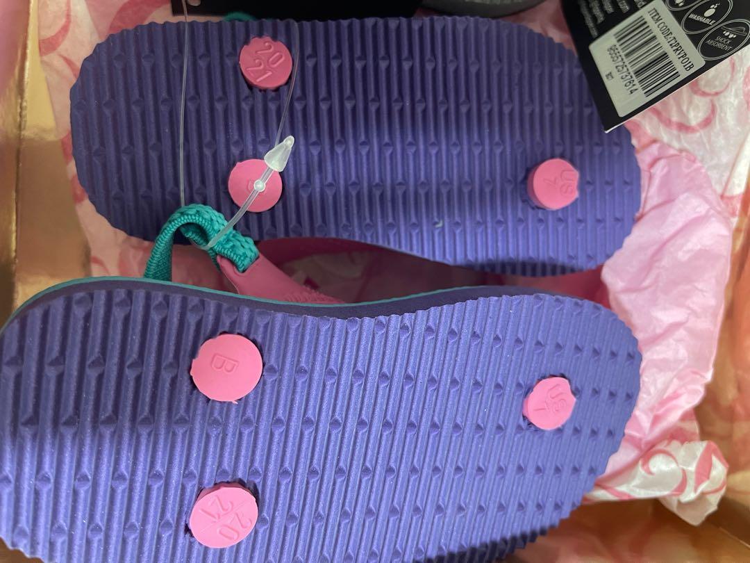 Flipper slippers, Babies & Kids, Babies & Kids Fashion on Carousell