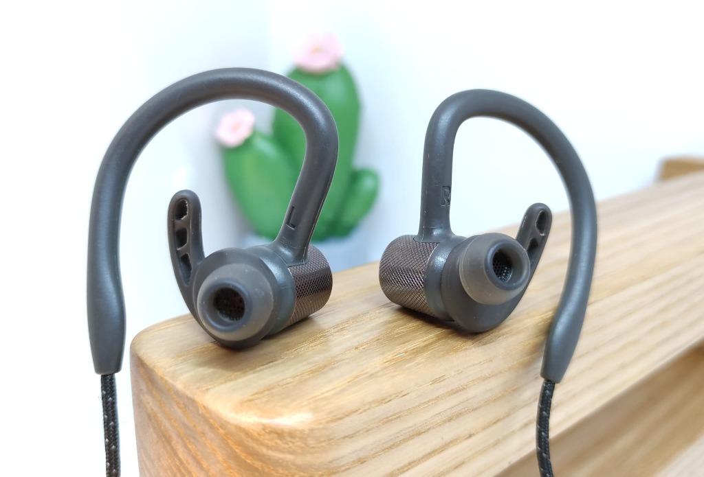 Ua sport wireless pivot clearance
