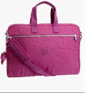 (Category: ) located in . Submitted by thelaundrycloset (Listing ID 1113644137, Image 1). Description: .