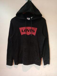 levis hoodie black red