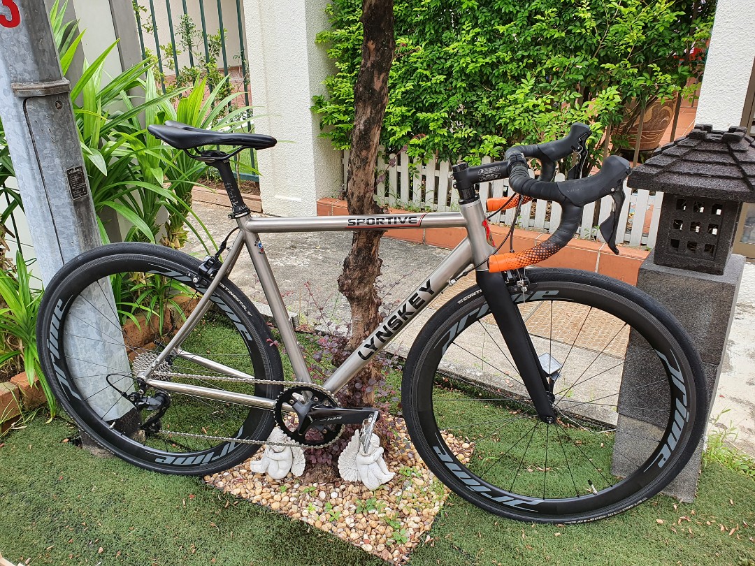 Lynskey sportive titanium road frame hotsell