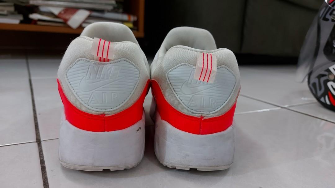 NIKE AIRMAX KIDS UNISEX Babies Kids Babies Kids Fashion on Carousell
