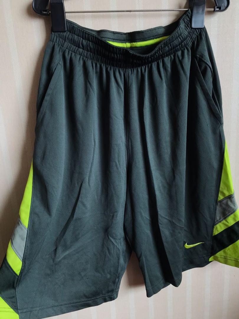 Nike DriFit Shorts, Olah Raga, Baju 
