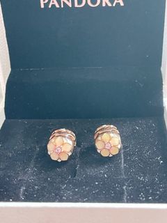 （分類：）位於 。 由 lingchu2000 提交（商品編號 1113534414，圖片 1）。簡介： 。