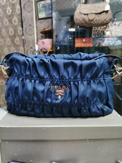 (Category: ) located in . Submitted by memj_closet (Listing ID 1113699154, Image 1). Description: .