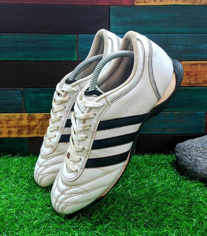 Adidas traxion futsal cheap